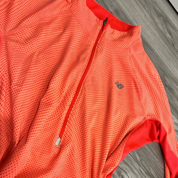 Coral for sport😍❤️‍🔥 - Picture 2 of 5